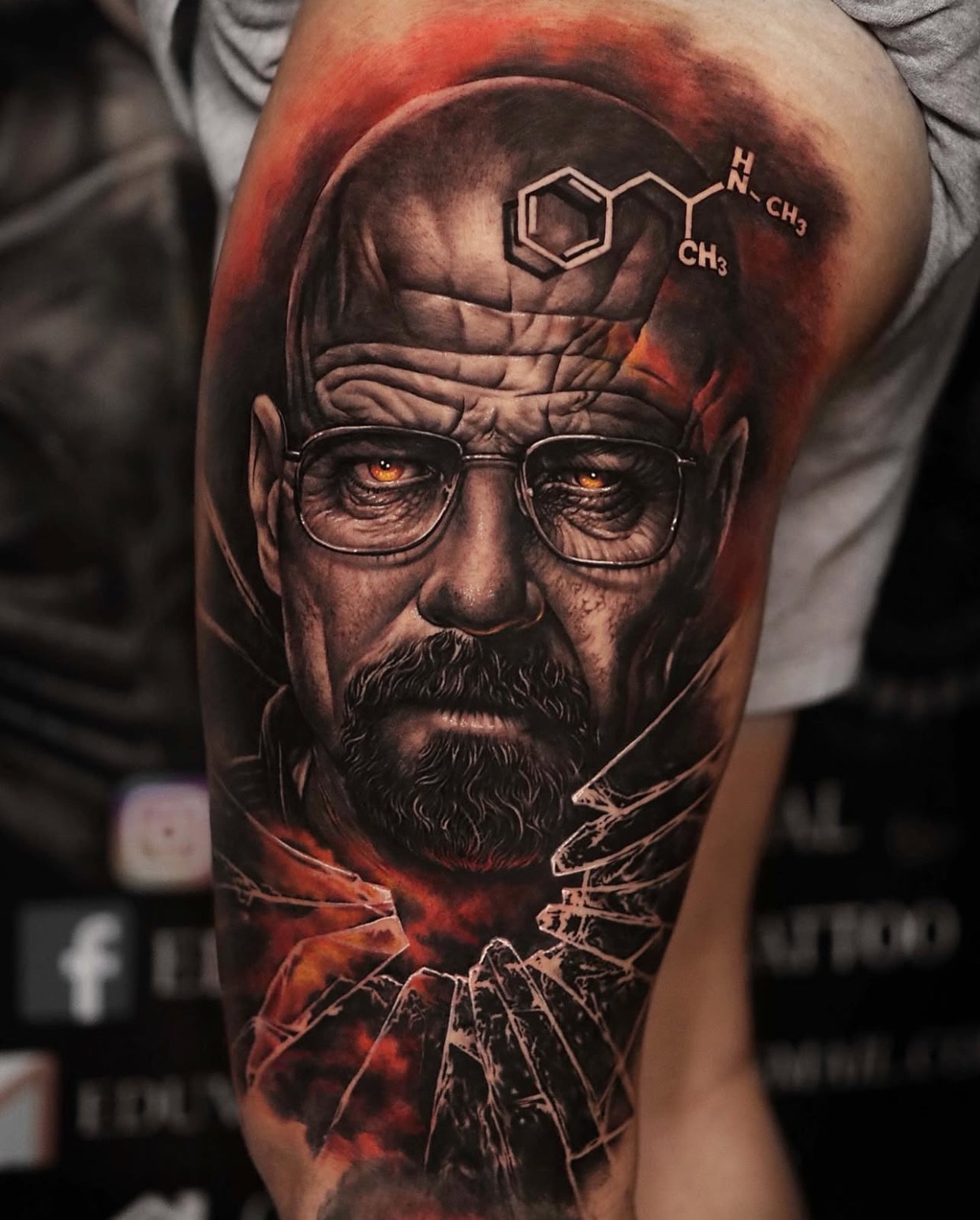Black & Grey Realism, tatuaje de Vertikal Tattoo Studio
